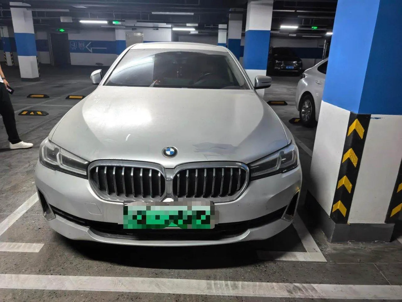 BMW 5 series new energy 2021 535Le 2.0T luxury package automatic gear 2