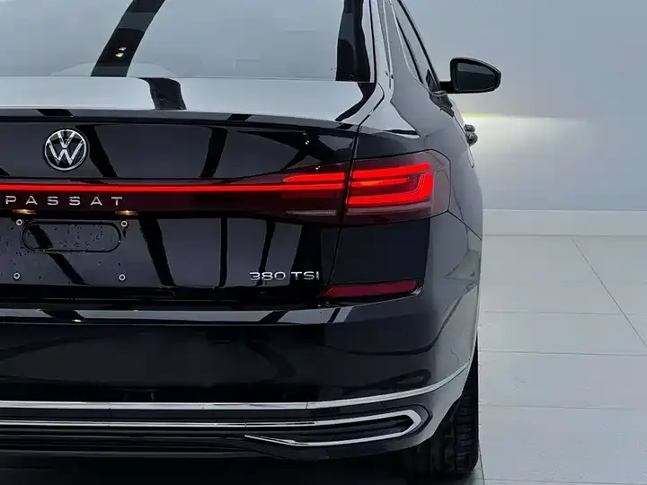 Passat 2026 outstanding 380TSI Longteng Edition 8