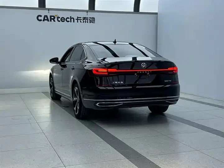 Passat 2026 outstanding 380TSI Longteng Edition 9