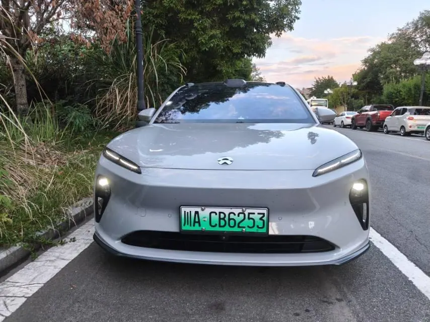 NIO 2024 ET5 75kWh automatic gear 5