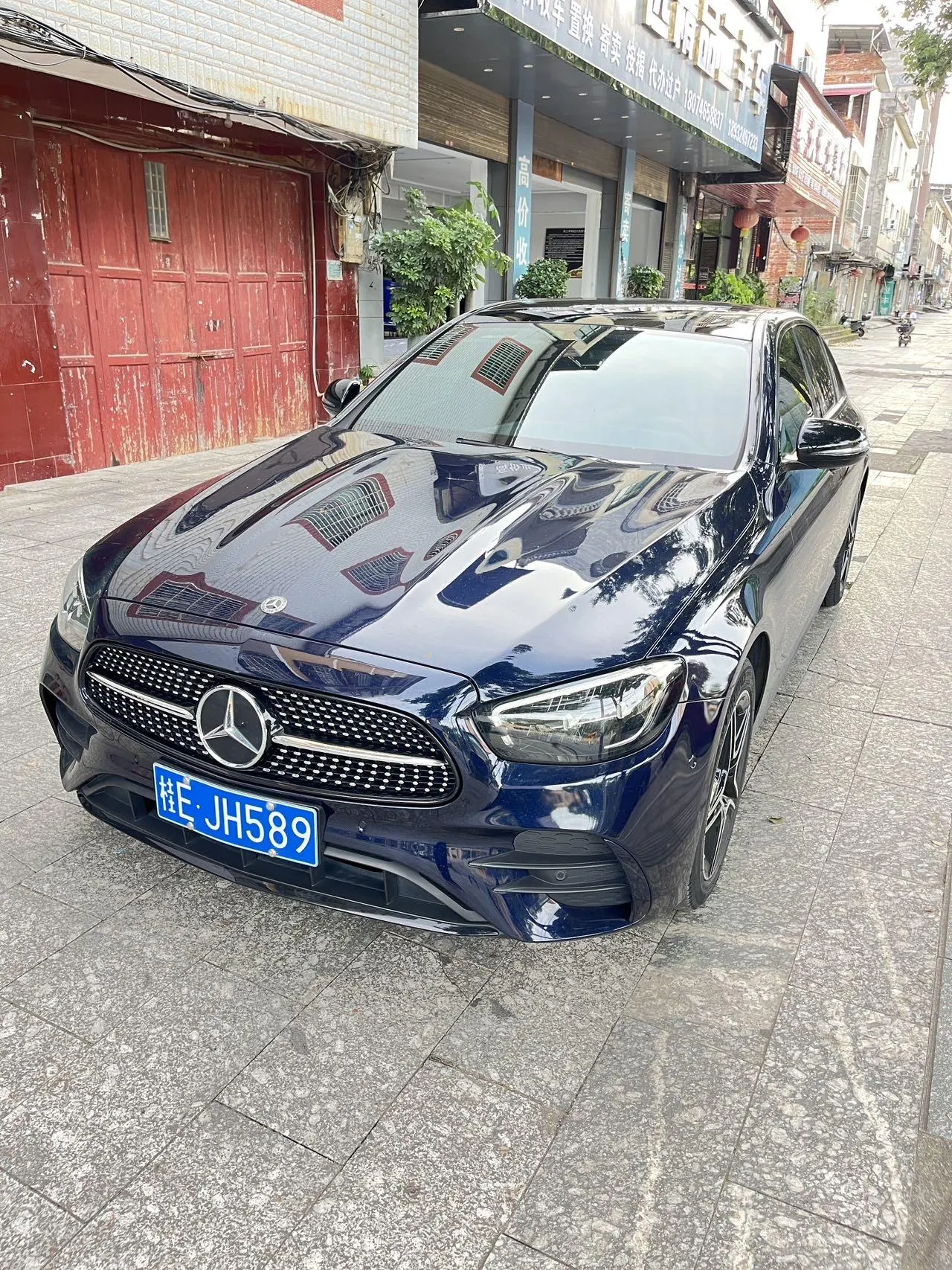 打开图片灯箱:Mercedes Benz E-Class (Imported) 2021 E 260 48V 1.5T Fashion Sports Edition Automatic Gear