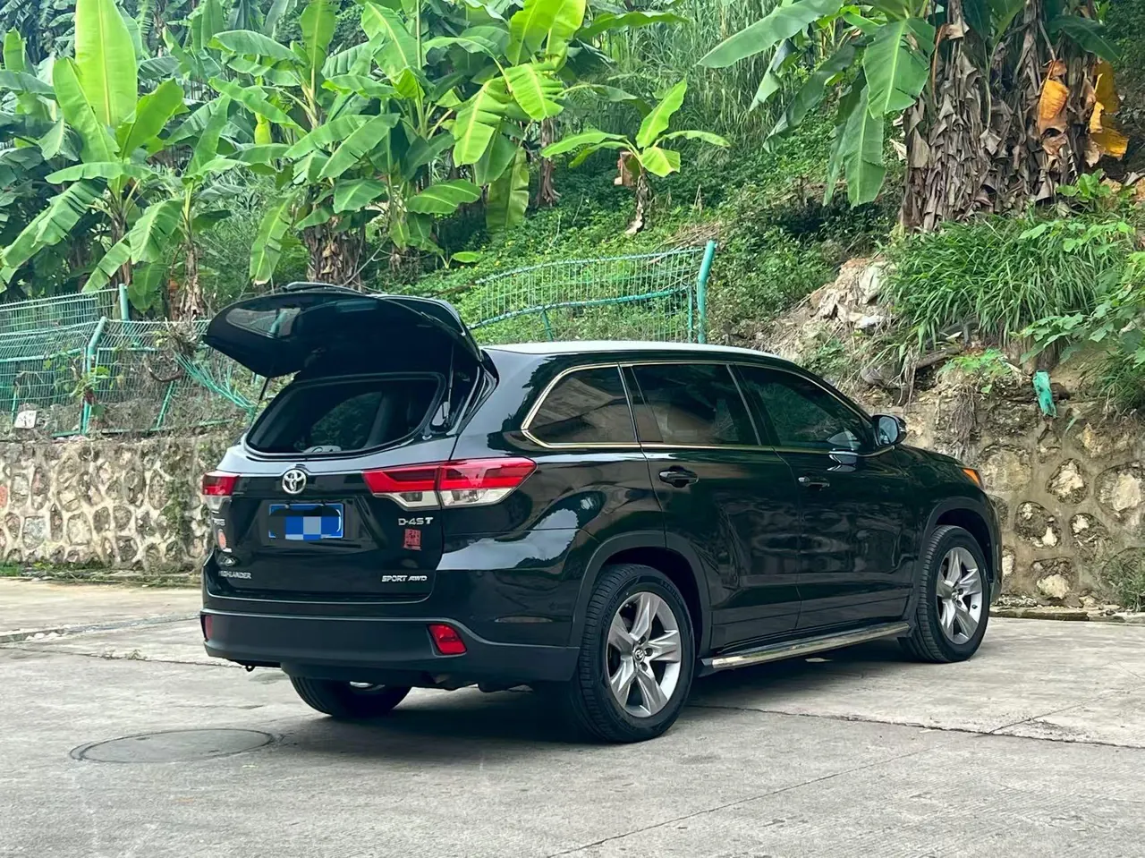 Toyota 2021 Highlander 2.0T 4-wheel drive Premium Edition 7-seat Automatic Gear 4
