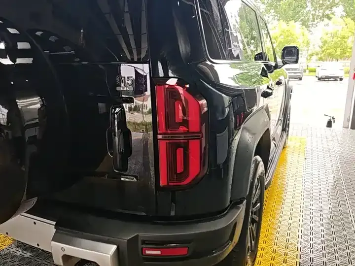 Leopard 5 2023 Discovery Edition 8