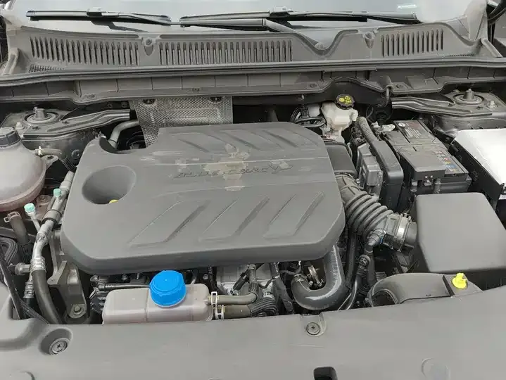 ChangAn CS75PLUS 2025 fourth generation 1.5T new blue whale smart flagship 10