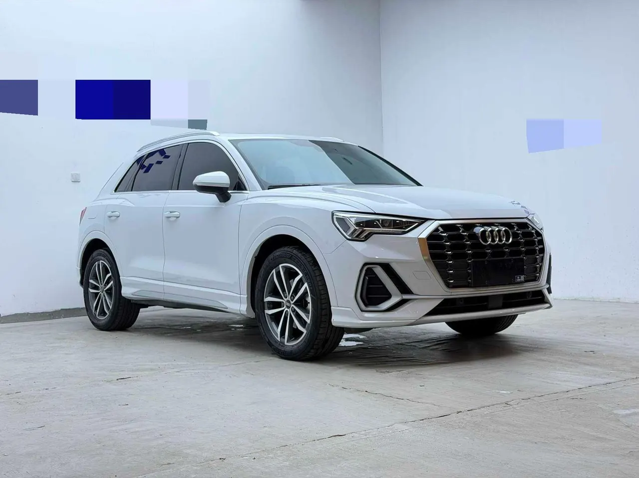 Audi 2022 Q3 1.4TFSI 35TFSI Aggressive Dynamic Automatic 3