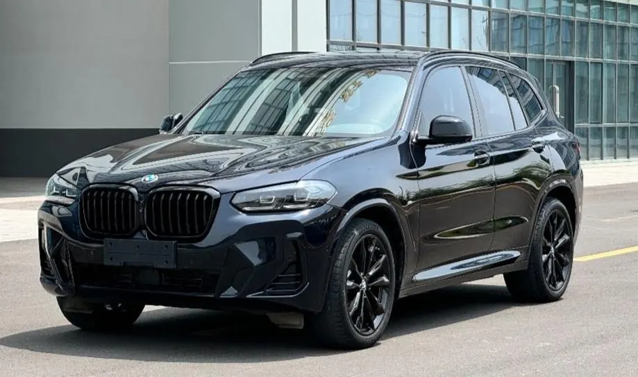 BMW 2022 X3 xDrive30i 2.0T exclusive M obsidian night set (modified) automatic gear - View 1