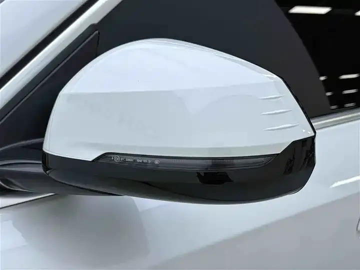 BMW iX1 2025 eDrive25L M Sport Set 12