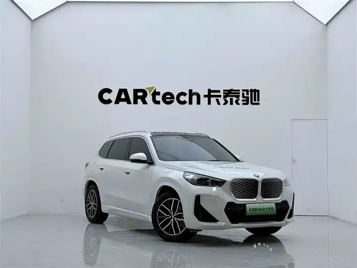 BMW iX1 2025 eDrive25L M Sport Set 2