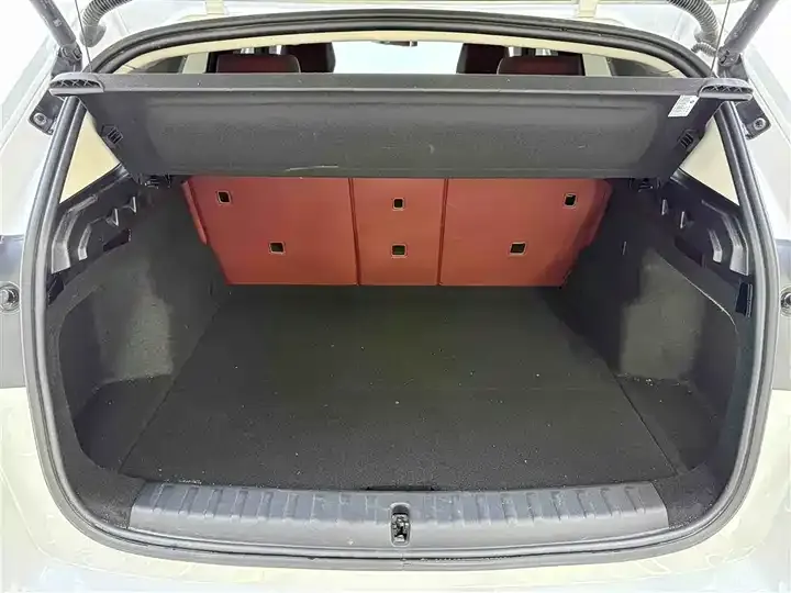 BMW iX1 2025 eDrive25L M Sport Set 4
