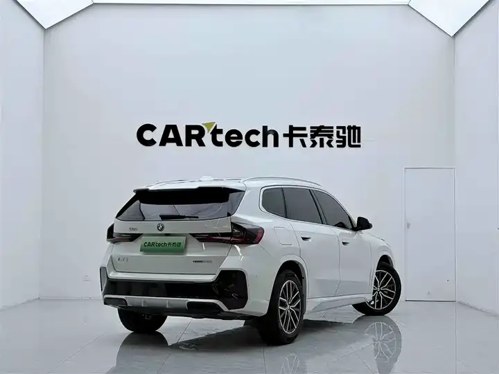 BMW iX1 2025 eDrive25L M Sport Set 5