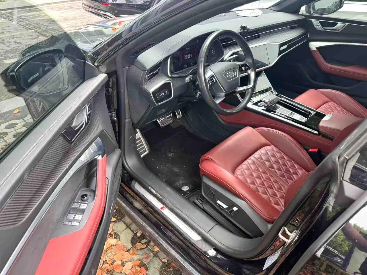 Audi 2024 A7L 2.0TFSI 45TFSI Quattro S-line Black Samurai Edition Automatic Gear 5