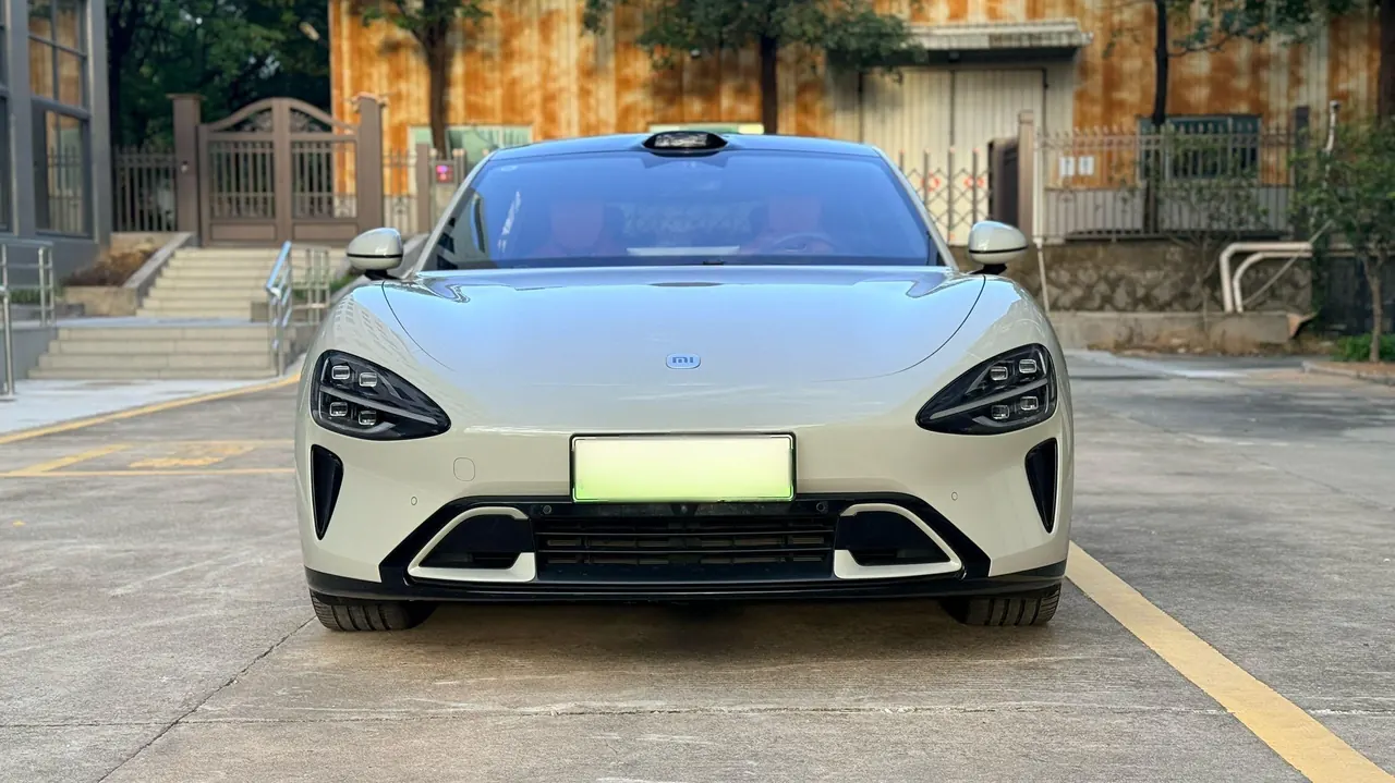 MI 2024 SU 7 800km 4-wheel drive ultra-long endurance high-end smart driving Max version automatic gear 5