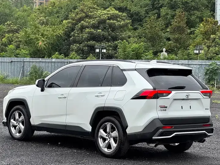 RAV4 Rongfeng 2021 2.0L CVT Two-Drive Fashion Edition 7