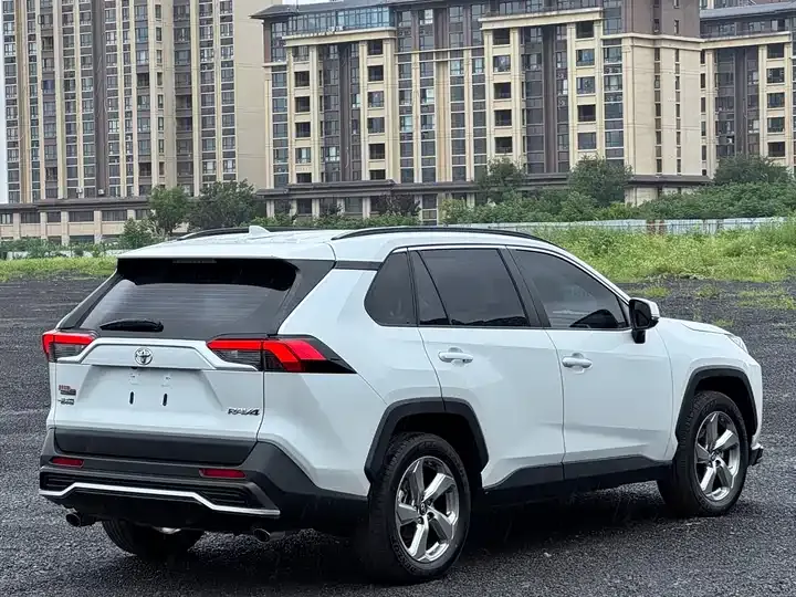 RAV4 Rongfeng 2021 2.0L CVT Two-Drive Fashion Edition 9