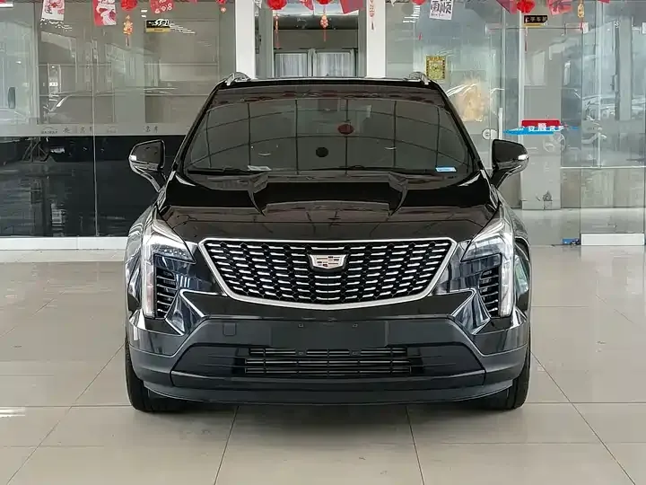 Cadillac XT4 2022 28T Two-Drive Fashion Type 2