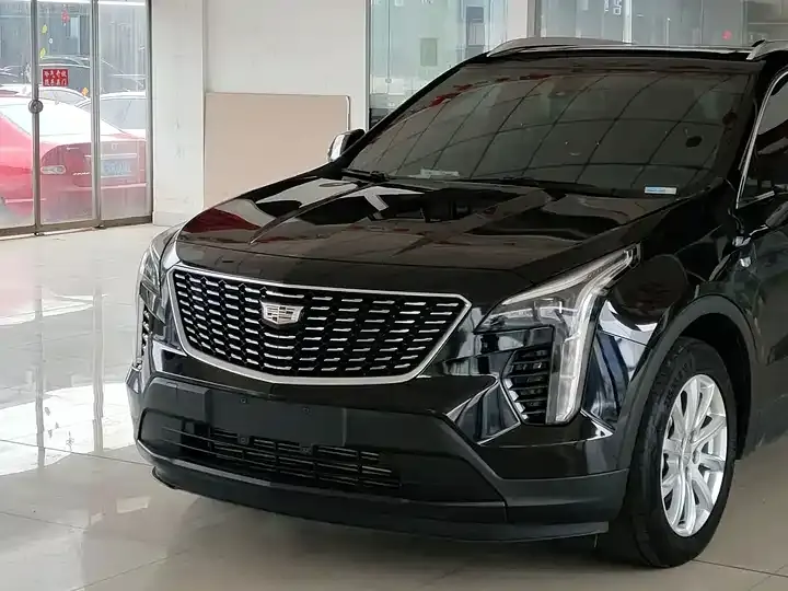Cadillac XT4 2022 28T Two-Drive Fashion Type 9