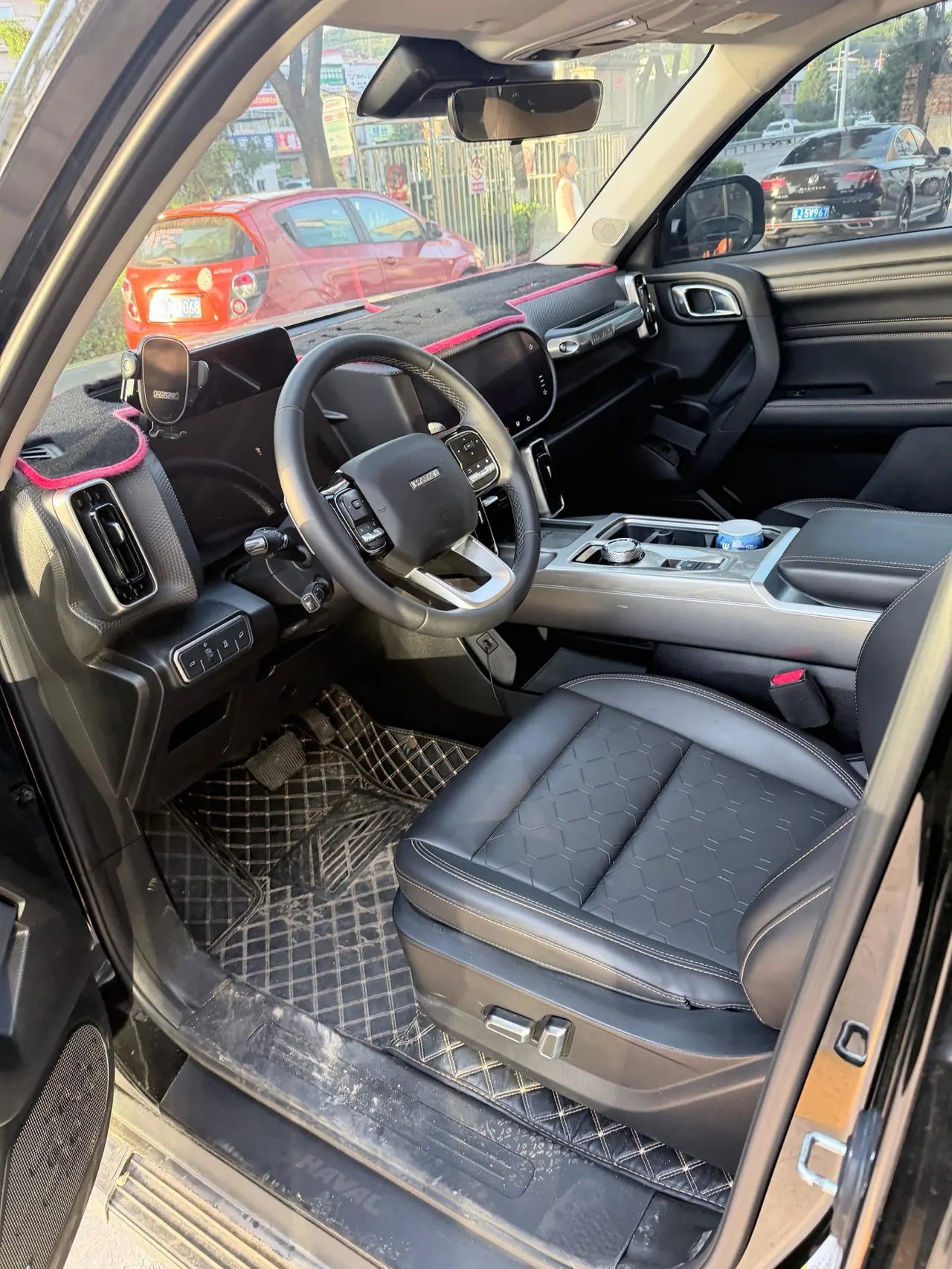 Haval 2024 big dog 1.5T Labrador version automatic gear 2