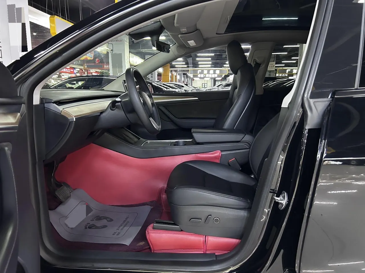 Tesla 2021 Model Y Standard Endurance Rear Drive Automatic Gear 4