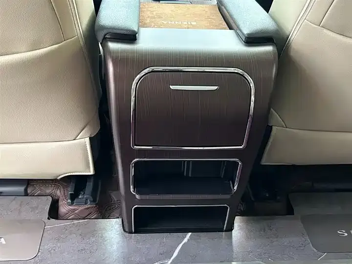Sana SIENNA 2023 2.5L Hybrid Comfort Edition 11