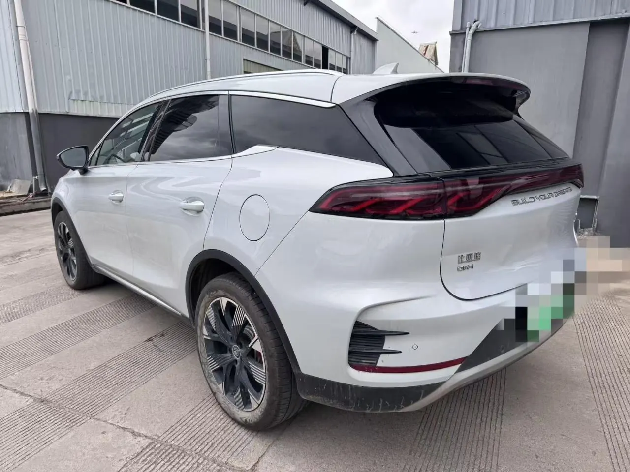 BYD Tang New Energy 2024 Tang DM-i 1.5T Stepless Champion Edition 200KM Exclusive Automatic Gear 5