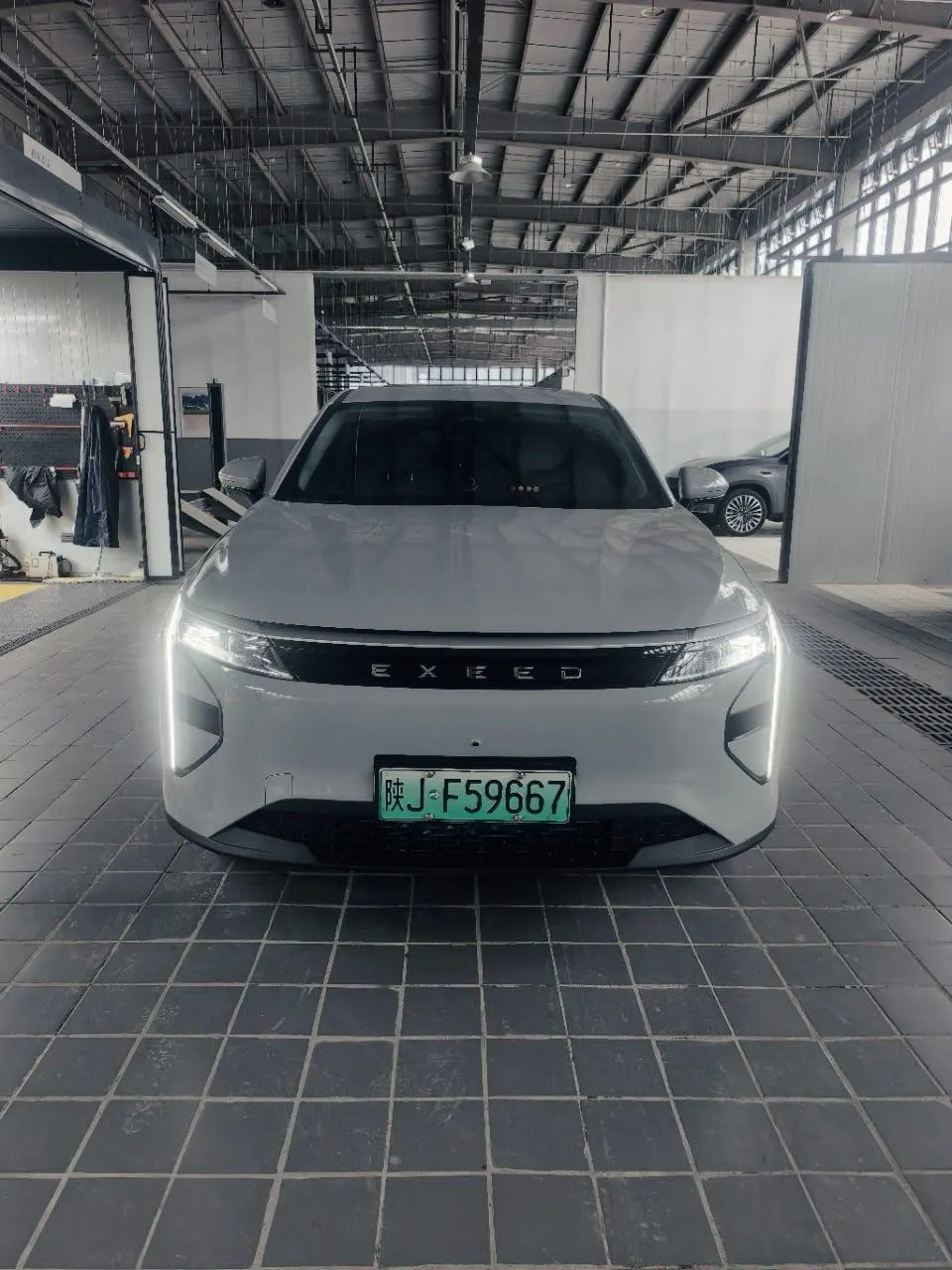 Xingtu 2026 Eta Eta Eta C- DM 1.5T Global Edition 200 Long Endurance Four-wheel Drive Automatic Gear 6