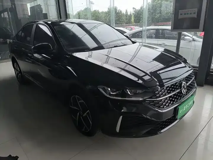 Langyi 2023 300TSI DSG Star Full Edition 4