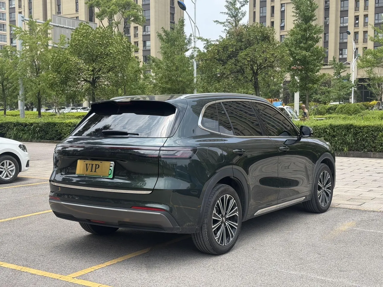 Geely Galaxy 2025 Starship 7 EM-i 1.5 120km Pilot Automatic Gear 7