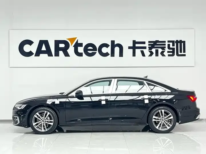 Audi A6L 2026 45 TFSI quattro Selected Dynamic Type 4