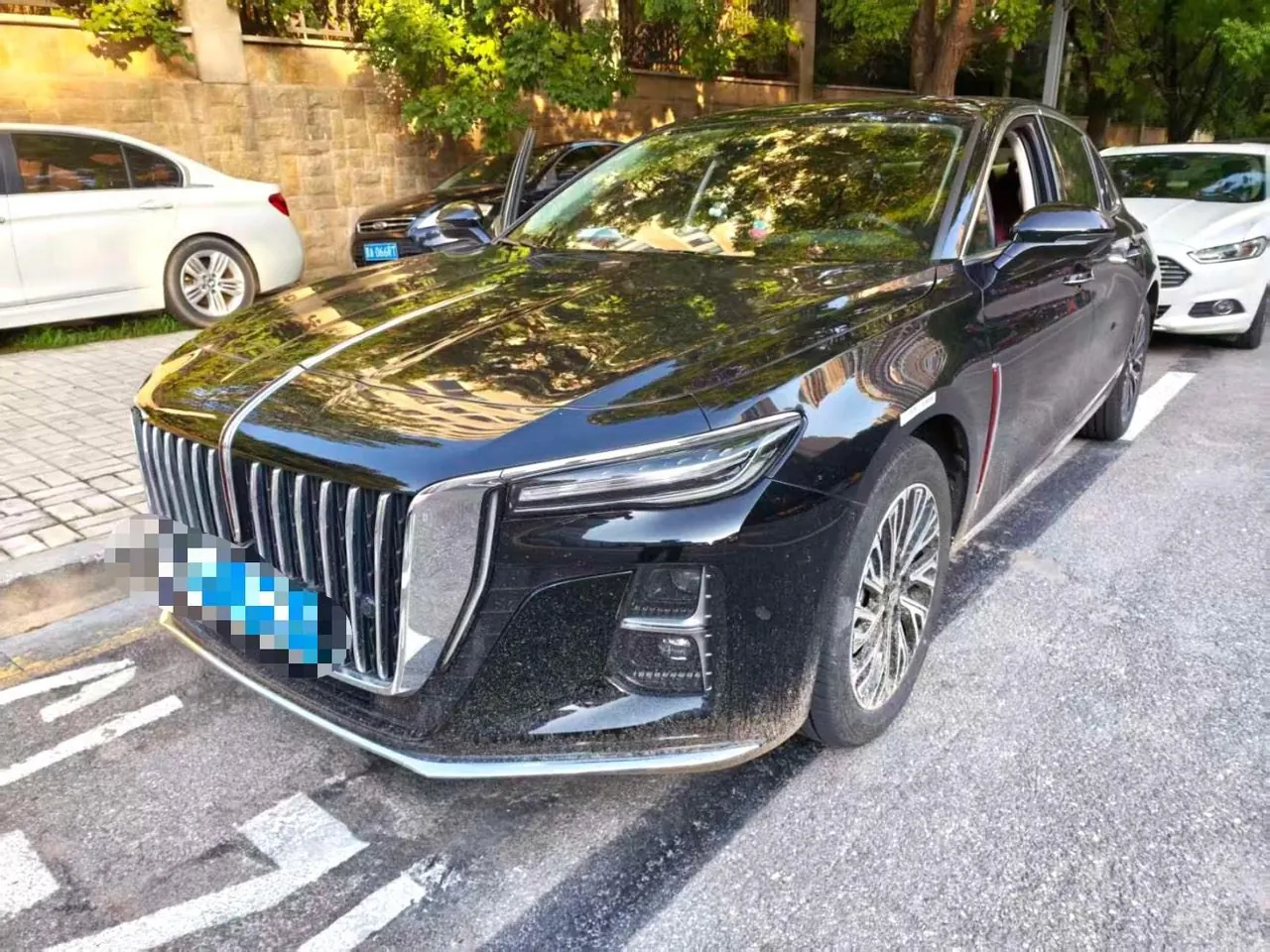 HongQi 2024 H5 2.0T Zhilian Qi Chang Edition Automatic Gear - View 1