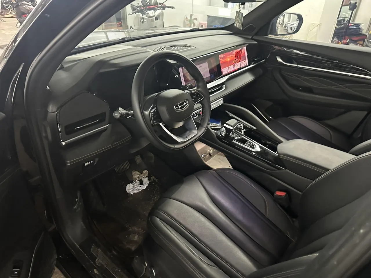 Geely 2024 XingyueL (Monjaro) 2.0TD EVO Two-Drive Long Wind Edition Automatic Gear 5