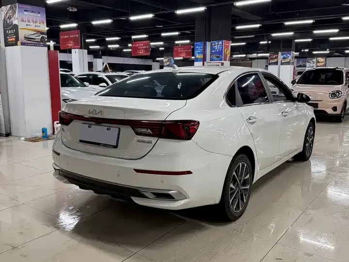 Kia K3 2021 Model Change 1.5L CVT Fashion Edition 6