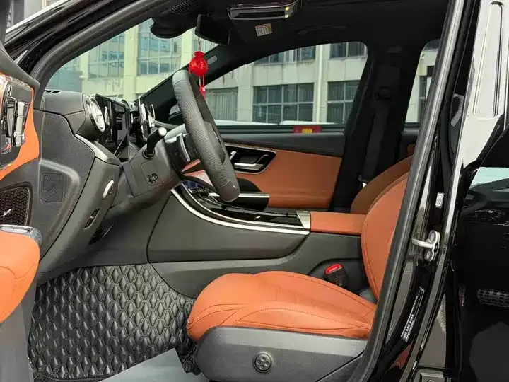 Mercedes Benz GLC 2024 GLC 300 L 4MATIC Dynamic 5-seat 7