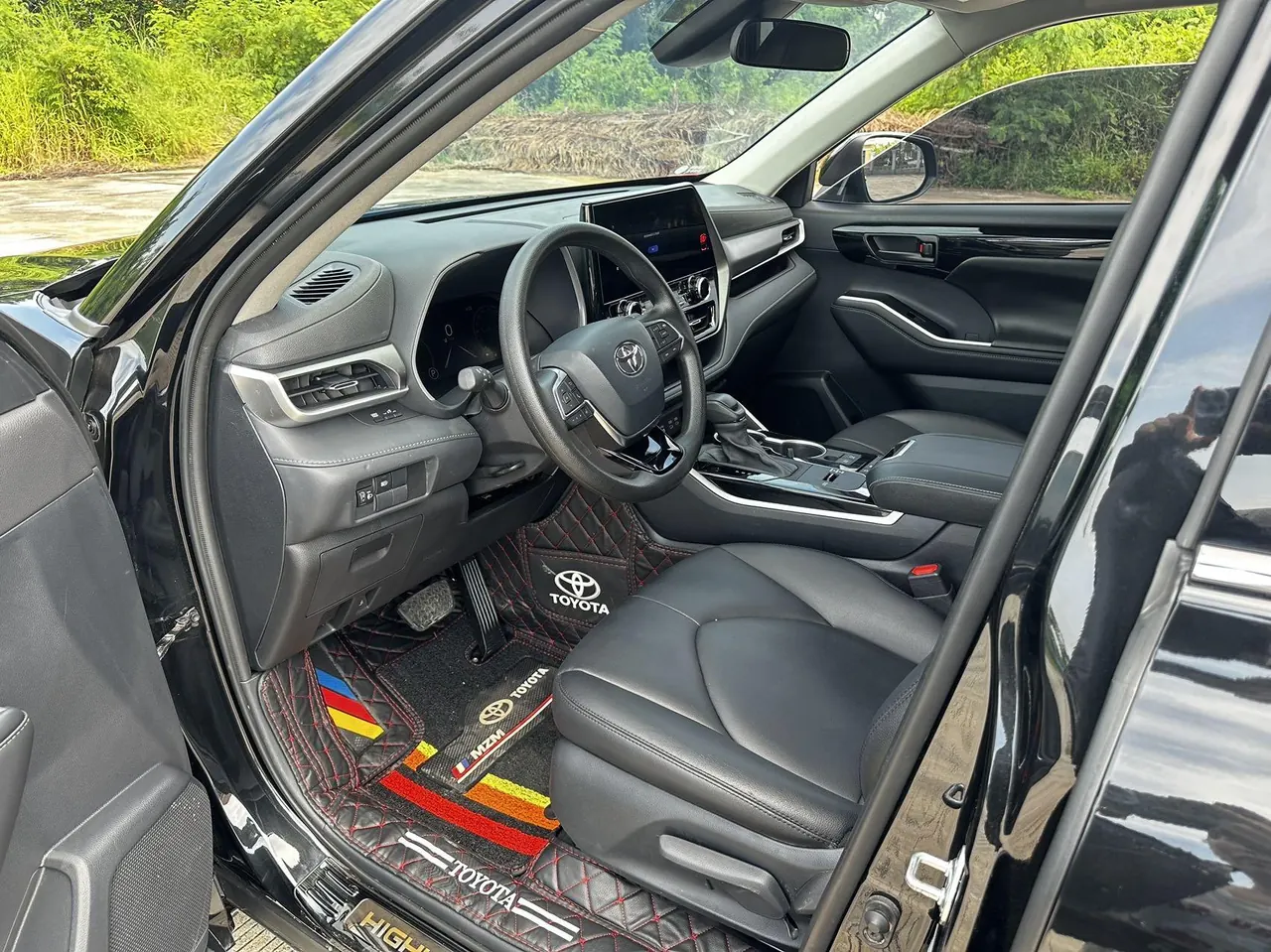 Toyota 2024 Highlander Dual Engine 2.5 Stepless Intelligent Electric Hybrid Two-Drive Elite Edition 5-seat Automatic Transmission 6