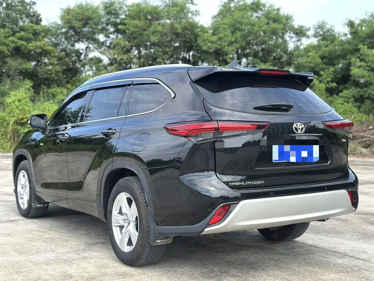Toyota 2024 Highlander Dual Engine 2.5 Stepless Intelligent Electric Hybrid Two-Drive Elite Edition 5-seat Automatic Transmission 9