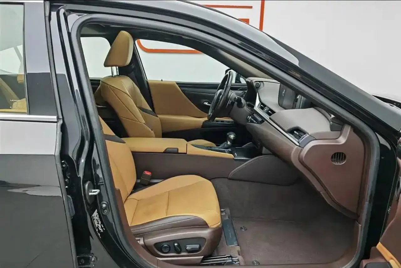 Lexus ES (Imported) 2020 ES200 2.0 Stepless Premium Edition Automatic Gear 4