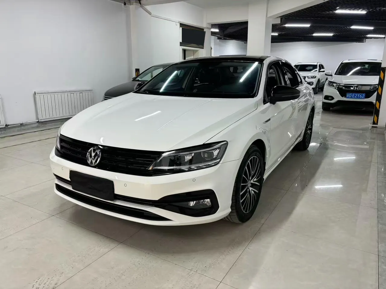 Open image lightbox: Volkswagen 2021 Lingdu 1.4TSI 280TSI Deluxe Phantom Edition Automatic Gear