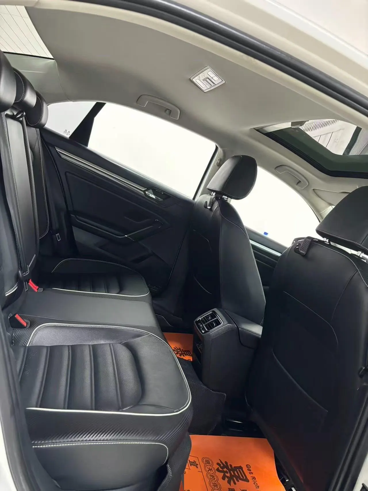 Volkswagen 2021 Lingdu 1.4TSI 280TSI Deluxe Phantom Edition Automatic Gear 4