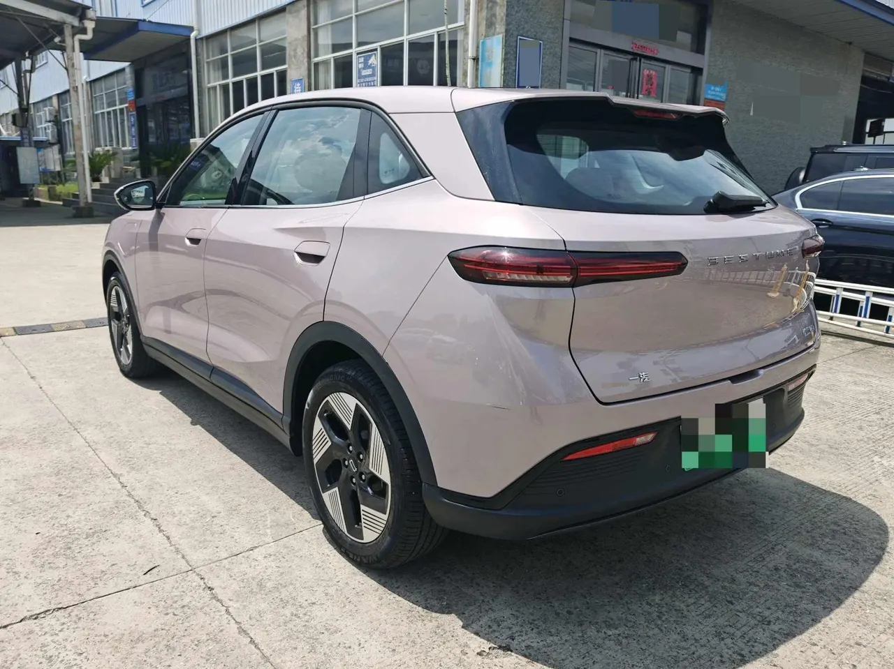 Bestune 2025 Yueyi 03 565km Premium Edition Automatic Gear 10