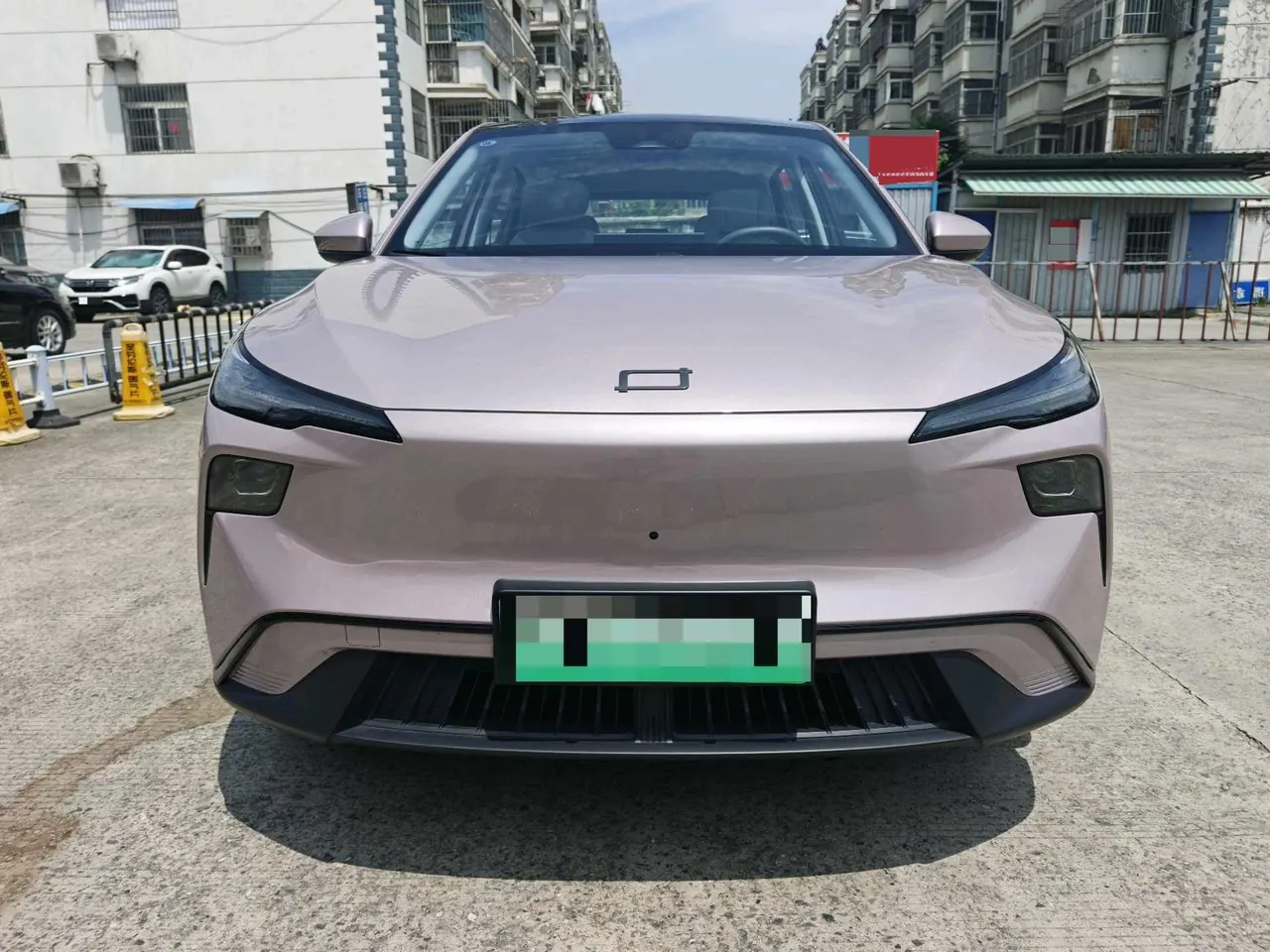 Bestune 2025 Yueyi 03 565km Premium Edition Automatic Gear 2