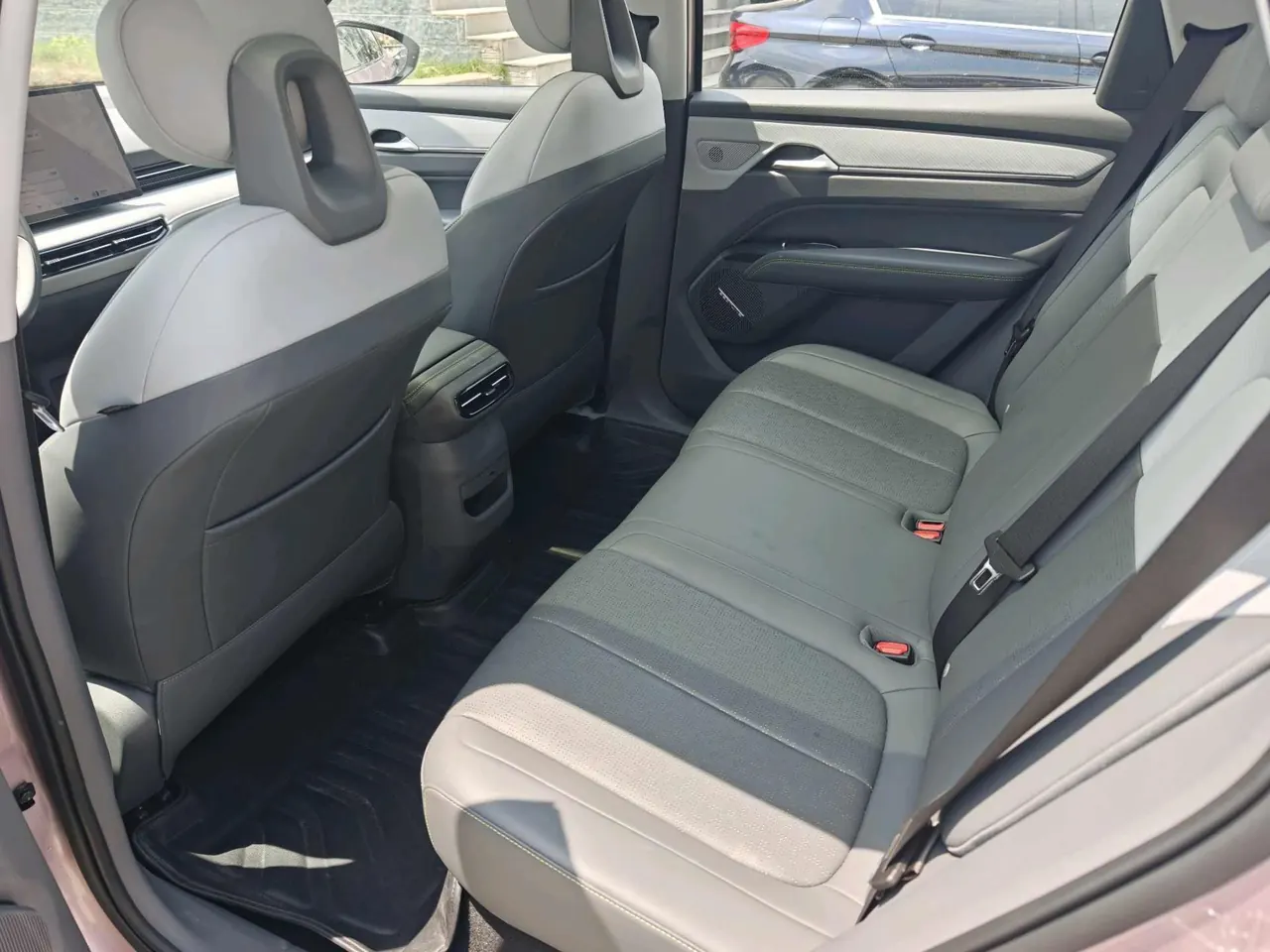 Bestune 2025 Yueyi 03 565km Premium Edition Automatic Gear 6