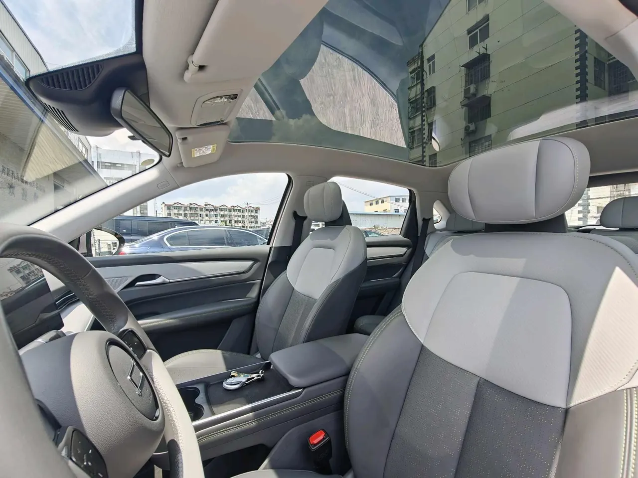 Bestune 2025 Yueyi 03 565km Premium Edition Automatic Gear 7