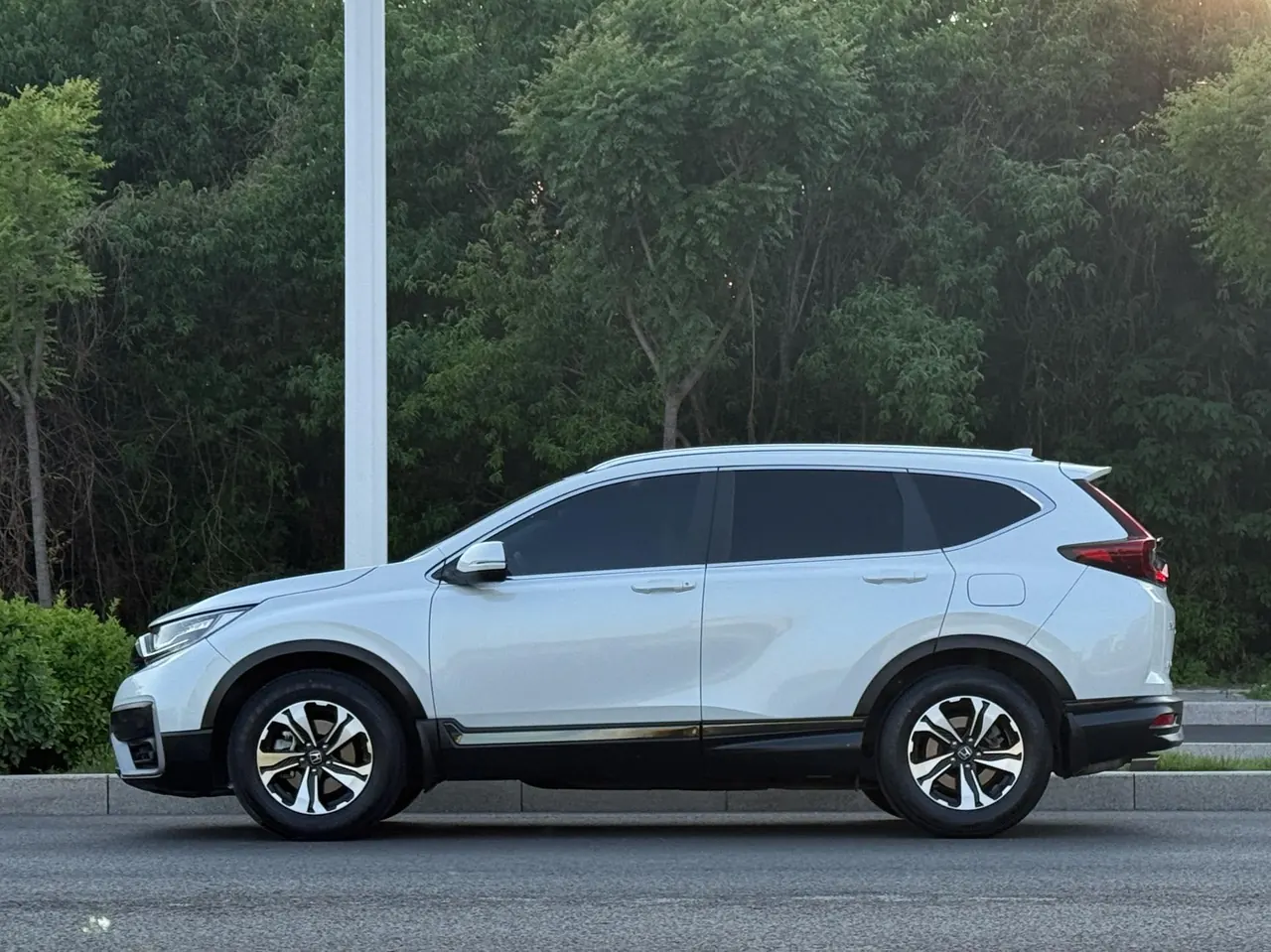 Honda 2021 CR-V 1.5T Stepless 240TURBO Two-Drive Urban Edition Automatic Gear 3