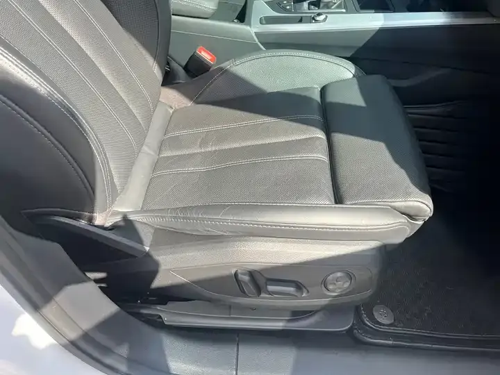 Audi A4L 2022 40 TFSI Fashion Dynamic 11