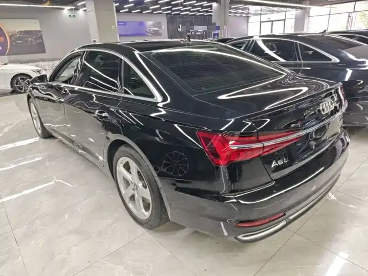 Audi A6L 2021 45 TFSI quattro Selected to Elegant Type 5