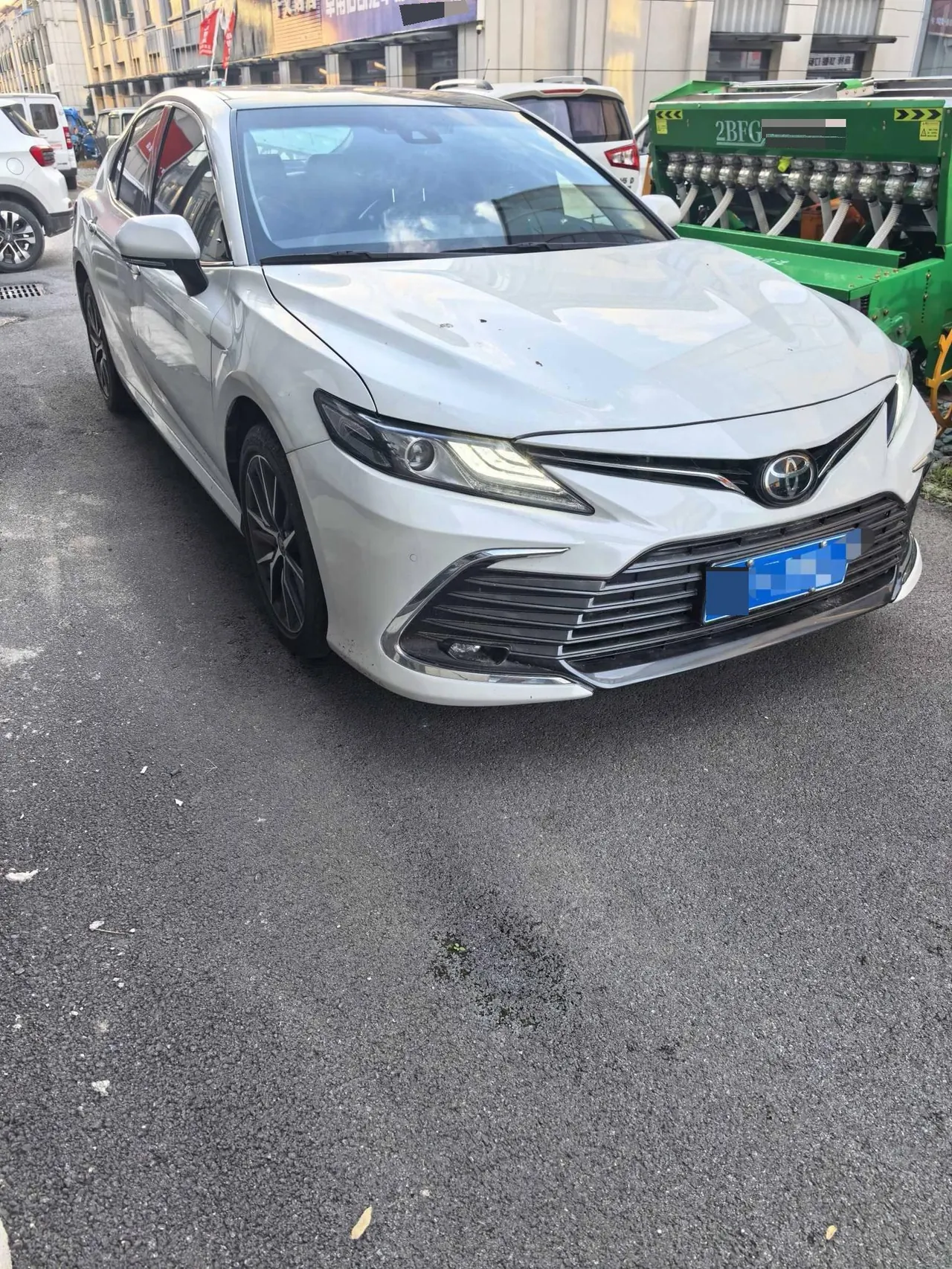 Toyota 2021 Camry 2.5G Deluxe Edition Automatic Gear 2