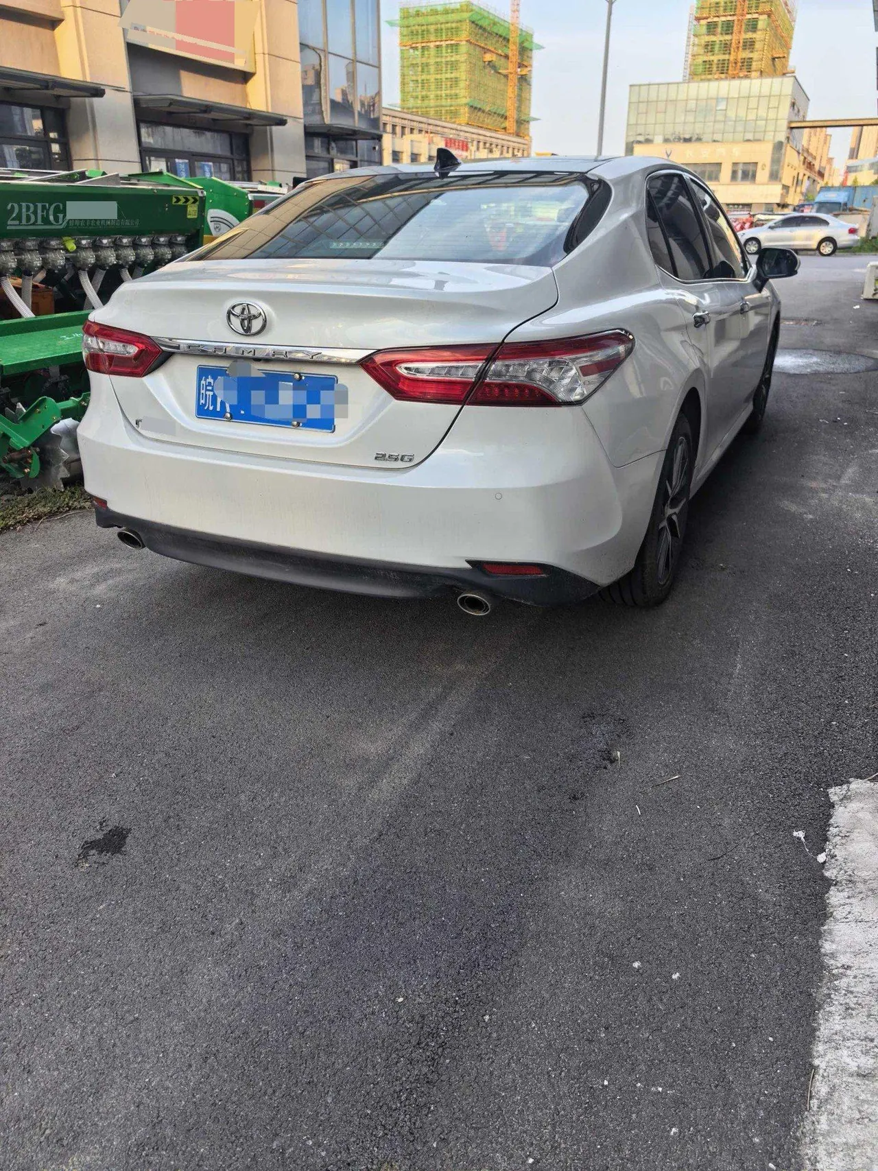 Toyota 2021 Camry 2.5G Deluxe Edition Automatic Gear 3