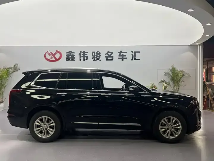 Cadillac XT6 2022 2.0T Seven-seat Four-wheel Drive Fashion 120 Anniversary Limited Edition 5