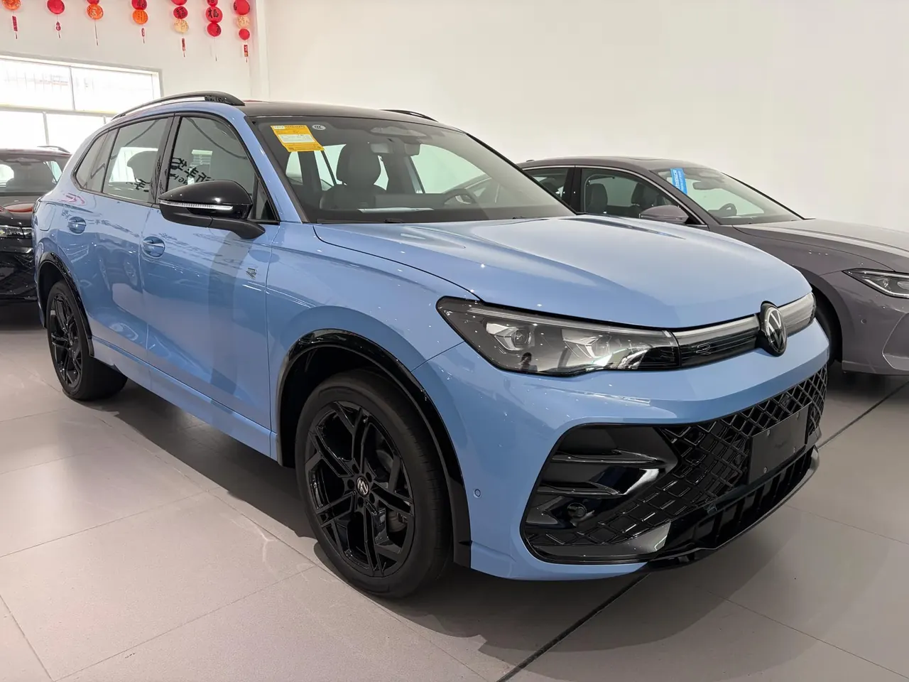 Volkswagen 2026 Tiguan L PRO 2.0TSI 380TSI Four-wheel Drive R-Line Smart Edition Automatic Gear 3