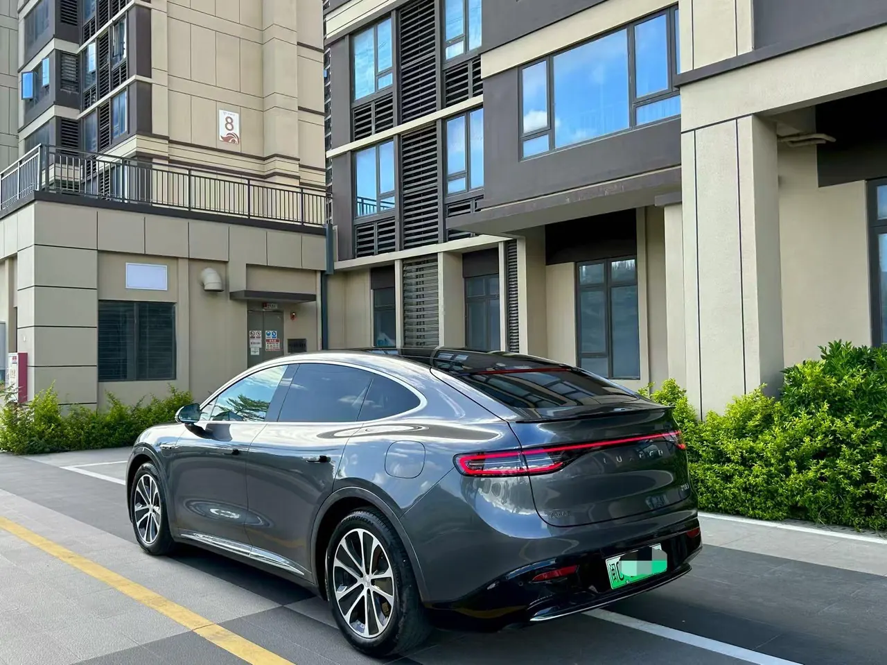 Intellectual 2024 R 7 667km Pro automatic gear 3