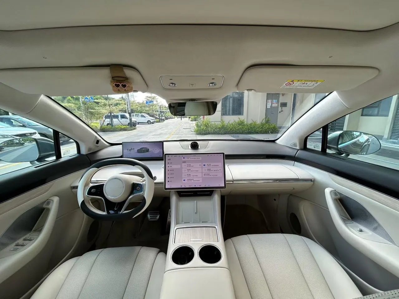 Intellectual 2024 R 7 667km Pro automatic gear 5